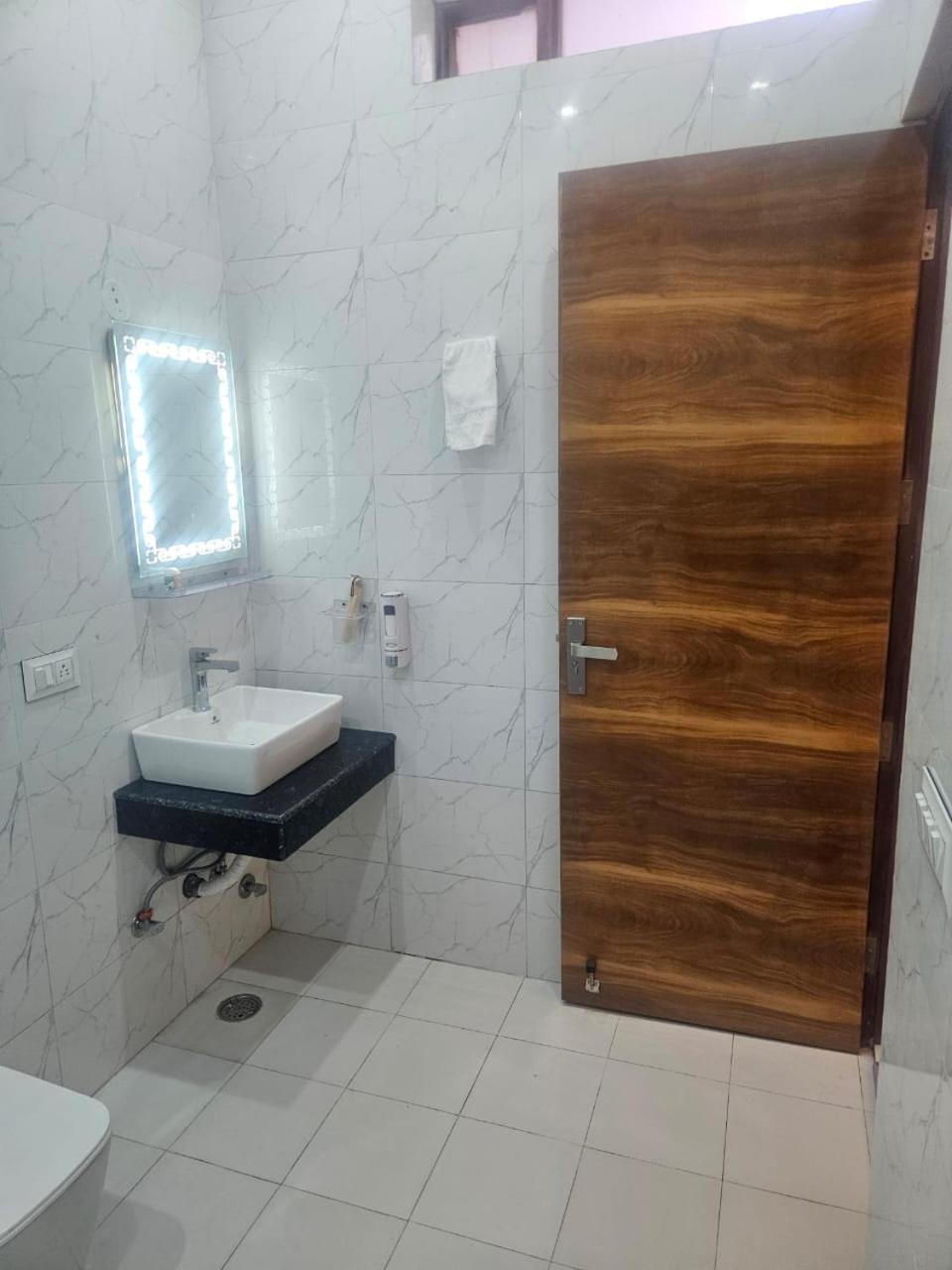 Ashirwaad 249 Bed and Breakfast Greater Noida Εξωτερικό φωτογραφία
